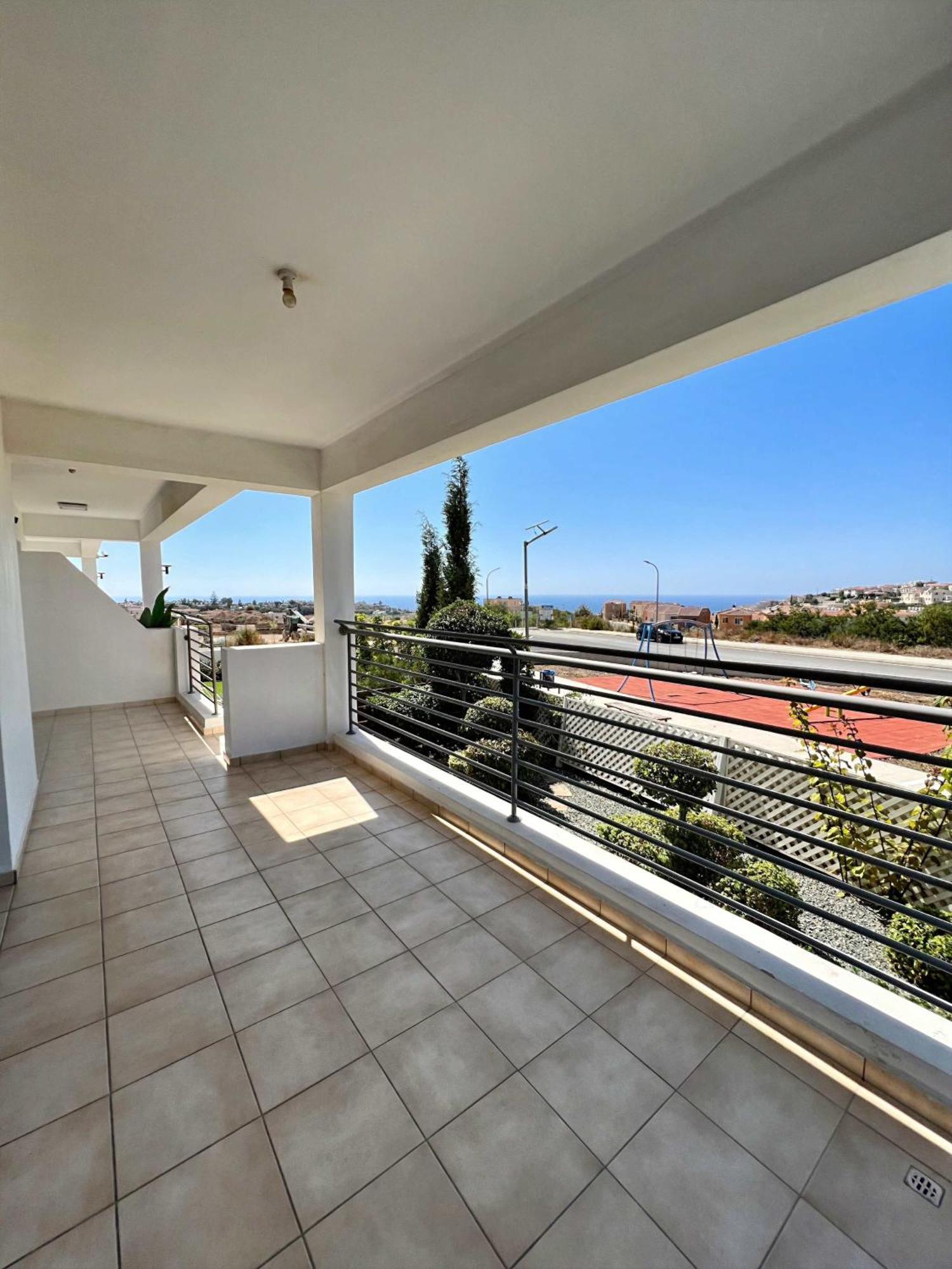 Spacious Sea View Apartment Klorakas Exterior photo