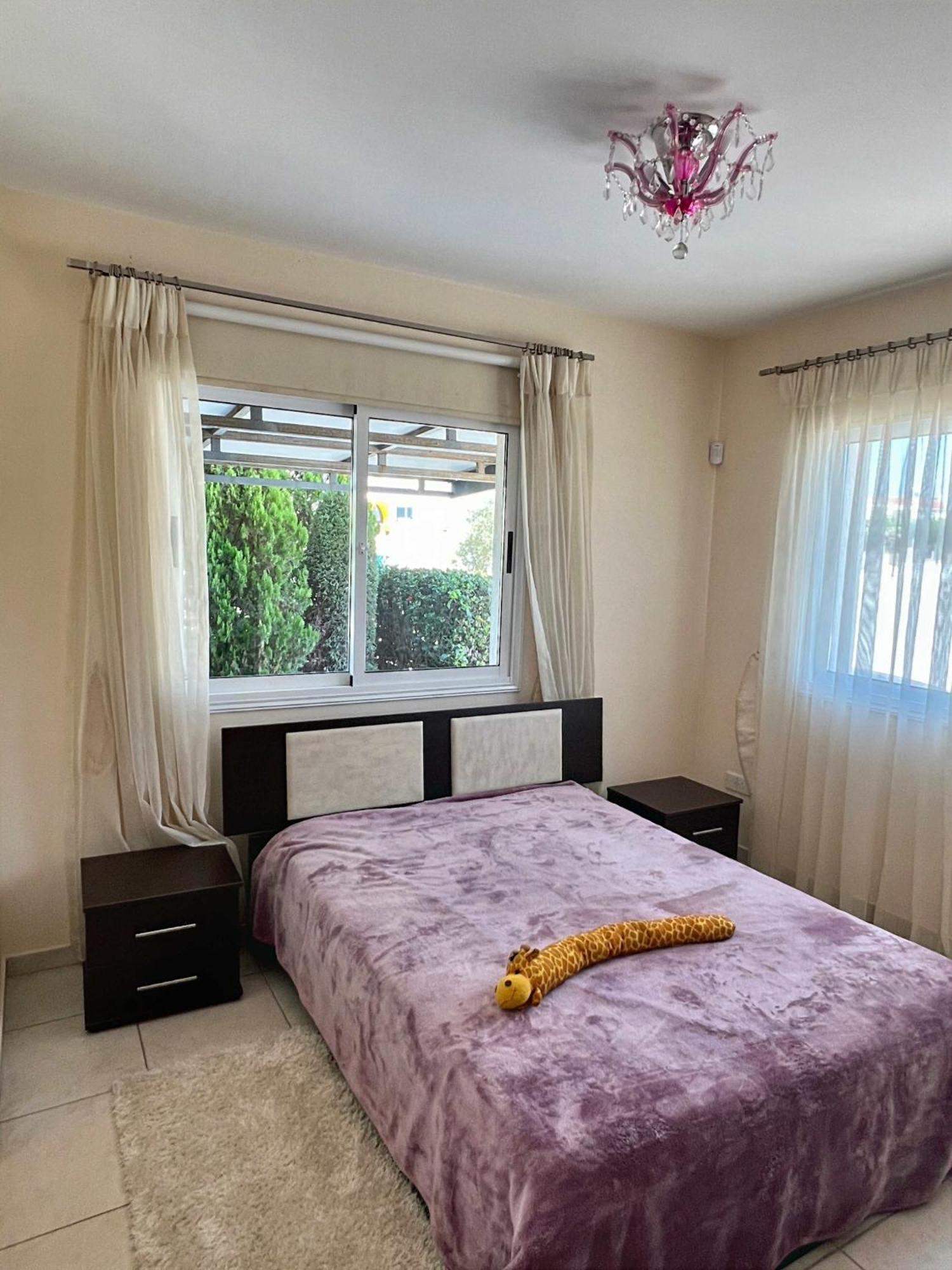 Spacious Sea View Apartment Klorakas Exterior photo