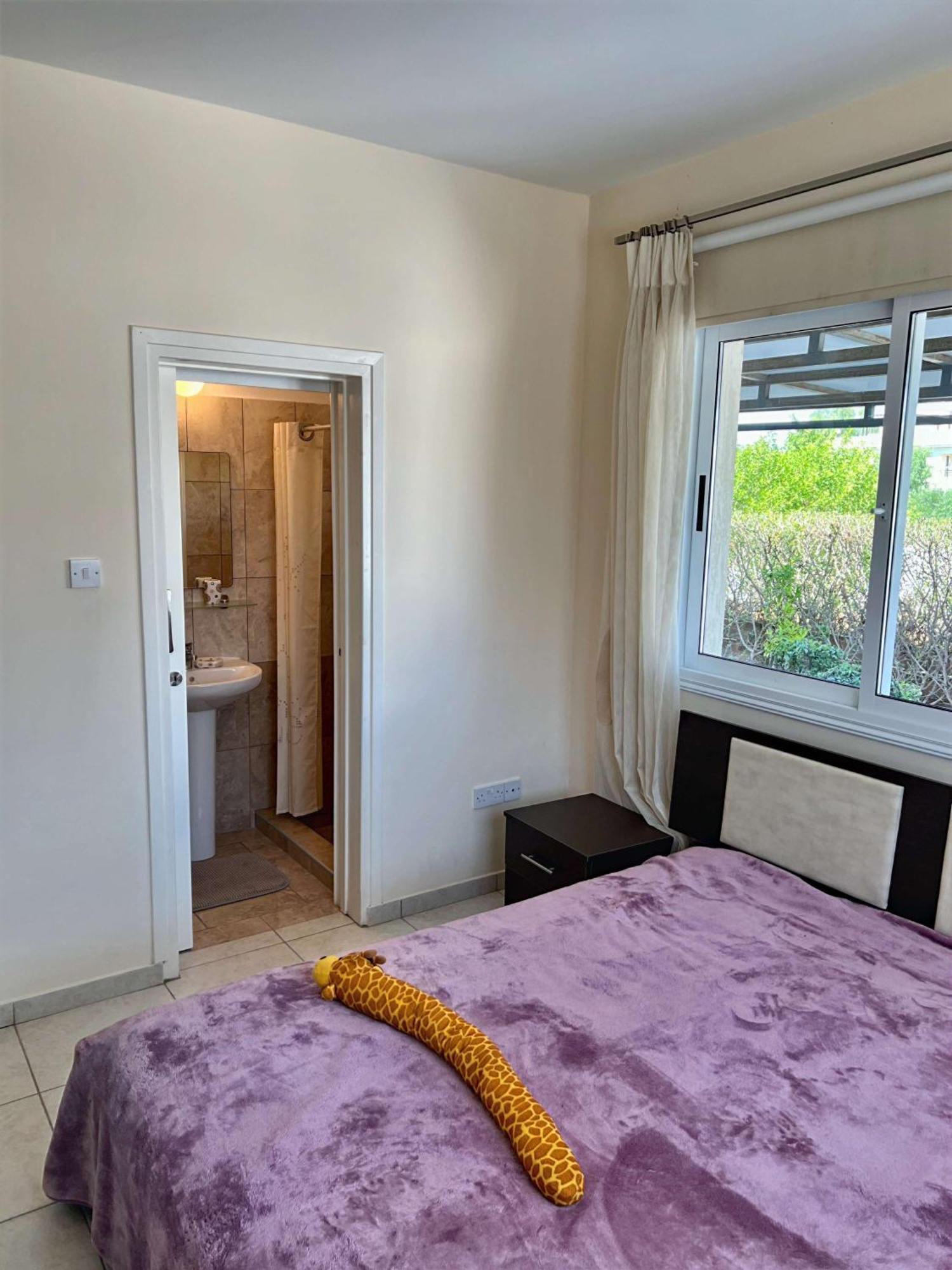 Spacious Sea View Apartment Klorakas Exterior photo